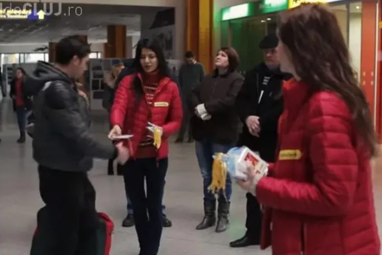 VIDEO: Clujenii primiți de Crăciunițe acasă în decembrie (P)