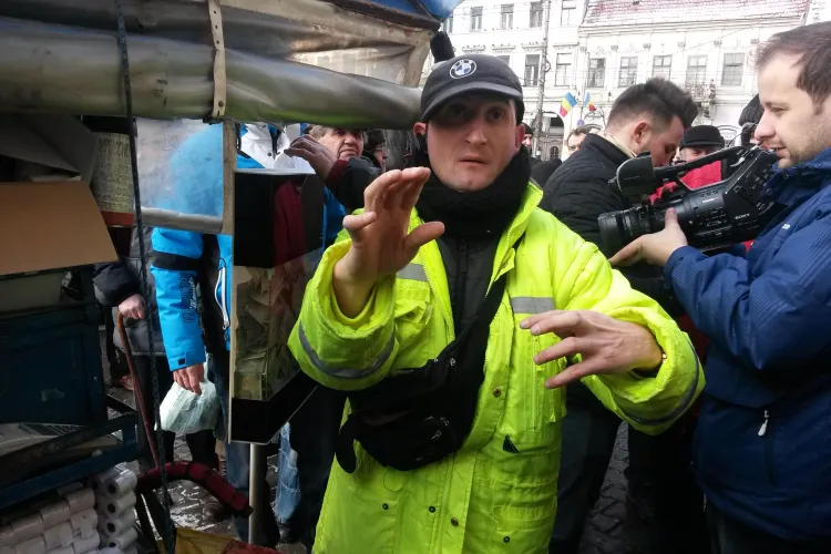 Robi își cumpără un apartament. Donațiile au întrecut orice așteptare