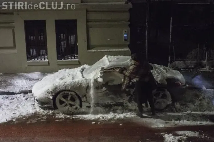 Așa curăță o PIȚIPOANCĂ un Porsche de 100.000 de euro. Cu lopata metalică ... - FOTO