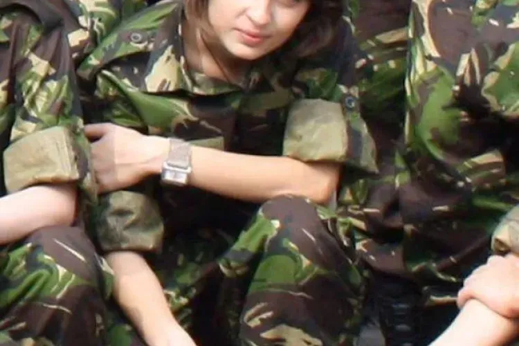 Părinții Aurei Ion ”au dormit dezbrăcați pe zăpadă ca să vadă cum a murit fiica lor”