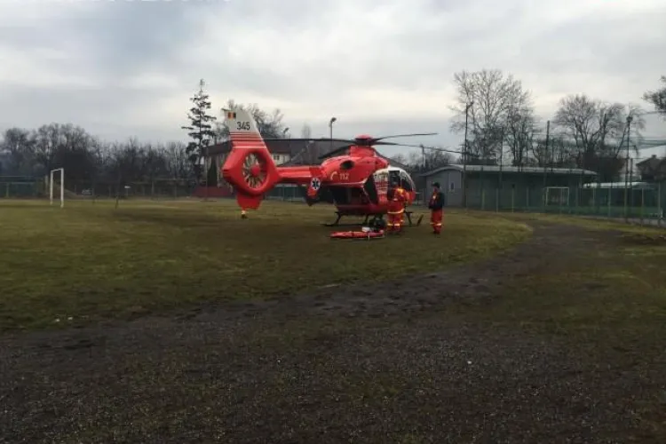Clujeancă transportată de urgență cu elicopterul SMURD la București. A suferit arsuri grave pe jumătate de corp FOTO