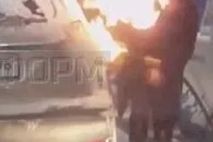 Ce face o femeie în benzinărie este INCREDIBIL - VIDEO