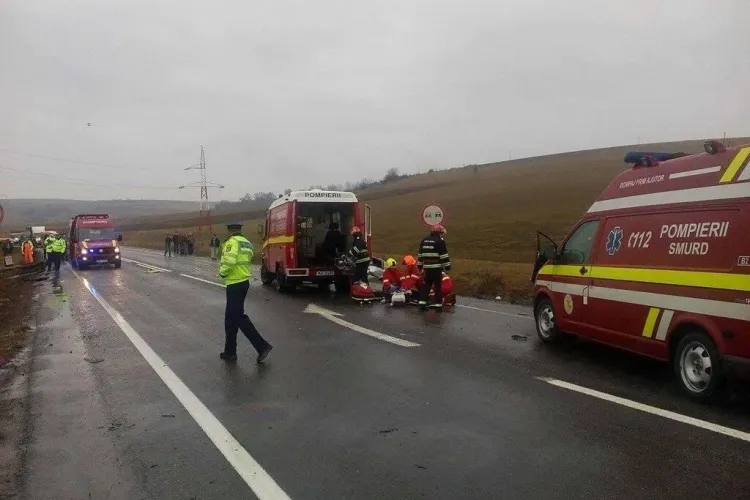 Accident GRAV în Cluj, la Izvorul Crișului! Un șofer a murit și trei mașini s-au făcut praf - FOTO