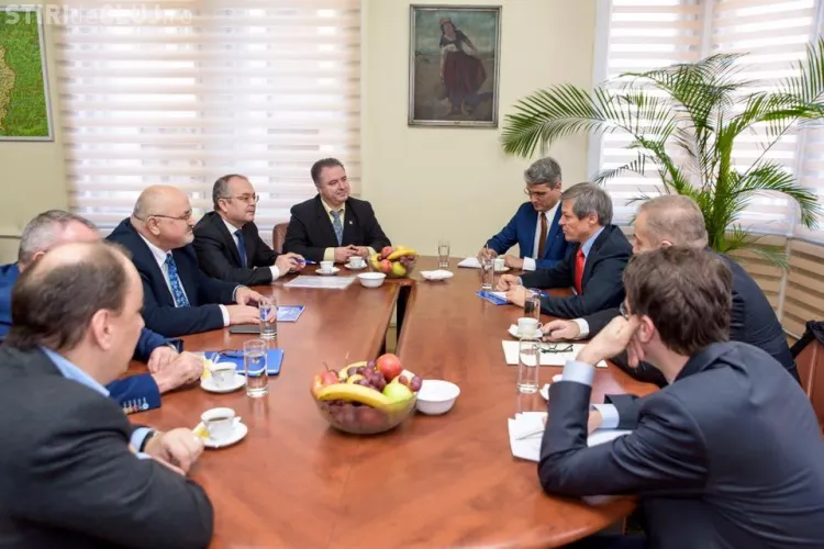 Ce a discutat Emil Boc cu premierul Dacian Cioloș. Se anunță o nouă CENTURĂ