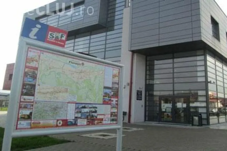 Funcționar de la Primăria Florești, prins în flagrant când lua mită