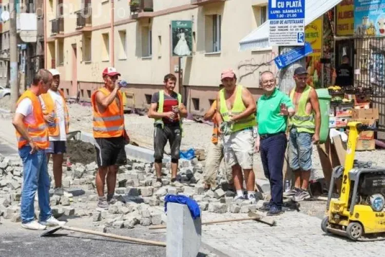 Emil Boc, taxat de PSD Cluj după ce a spus că este nemulțumit de lucrările din centrul Clujului