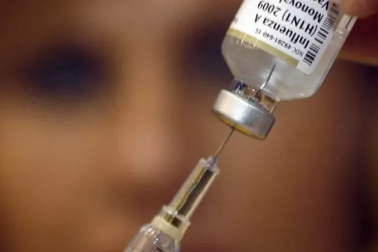 Două decese din cauza GRIPEI porcine la Cluj. Virozele sunt în scădere