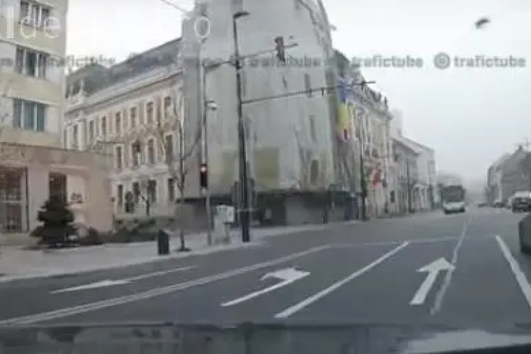 Dilema benzilor de pe strada Moților. Ce a pățit un șofer clujean - VIDEO