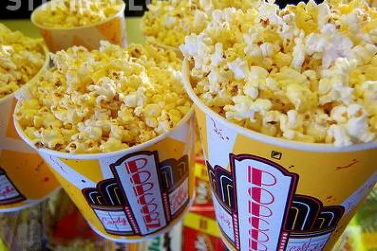 Pe Cluj Arena au fost cozi URIAȘE la standurile de băuturi și mâncare 