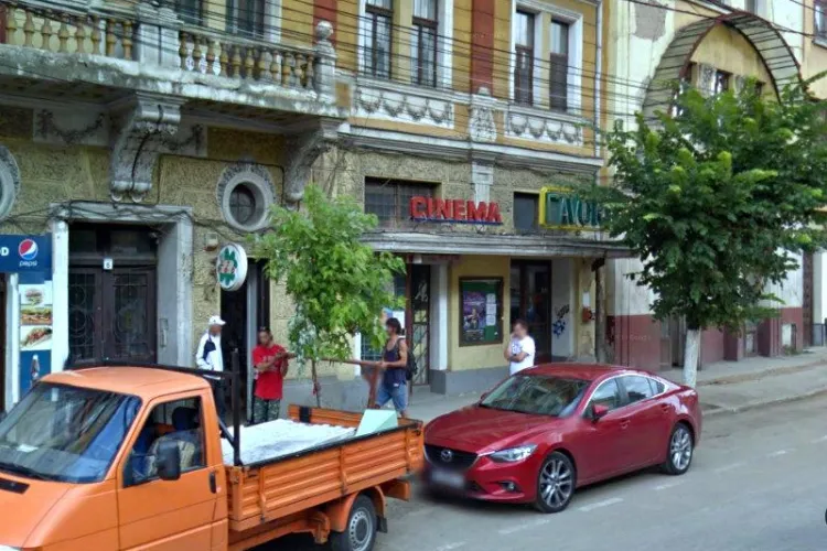 Boc: Primăria va cumpăra Cinema Favorit și îl va reda clujenilor