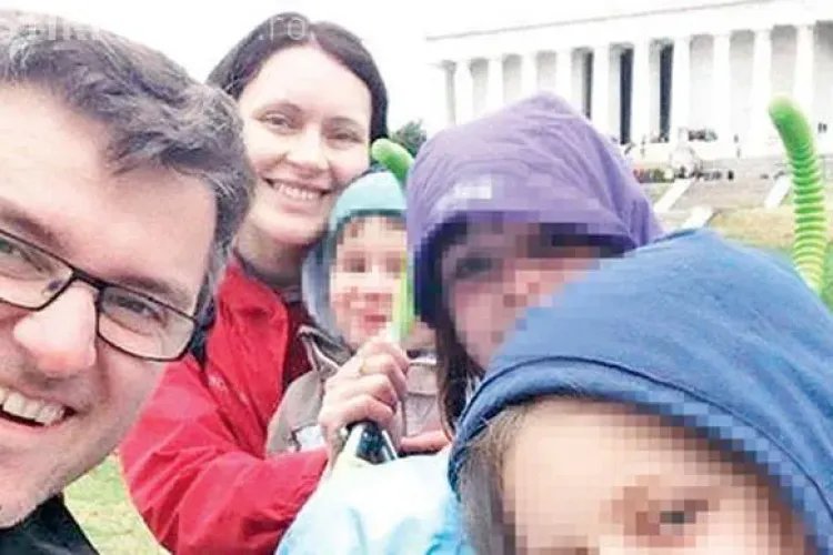 Unul dintre copiii familiei Bodnariu se întoarce alături de părinţi