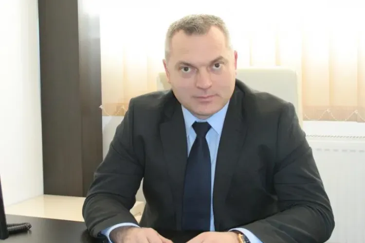 Farmec își deschide 5 magazine proprii în 2016 în România (P)