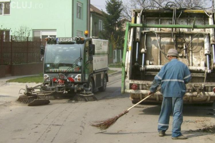 Cluj-Napoca - Curățenie la bordură în acest weekend. Pe ce străzi nu aveți voie să parcați