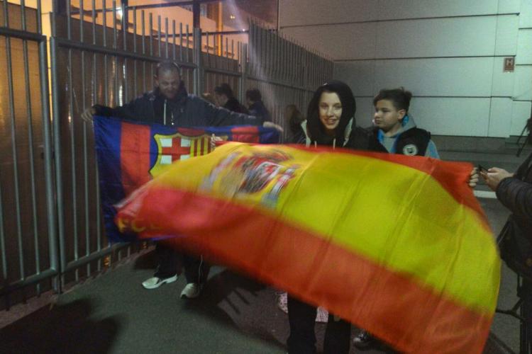 Nationala Spaniei a ajuns la Cluj-Napoca, vineri seară. Echipele antitero au ținut lumea la distanță - FOTO