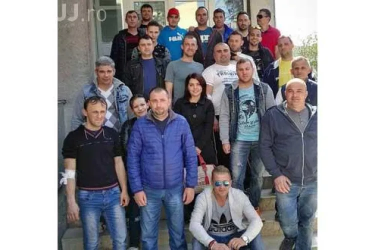 Taximetriștii din Gherla au dat dovadă de OMENIE. Au donat imediat sânge pentru un coleg rănit într-un accident rutier