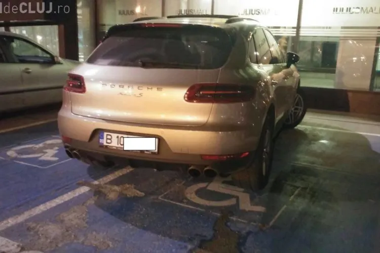 Parcare de șofer cu handicap dublu. Răspundeți la întrebarea din știre - FOTO