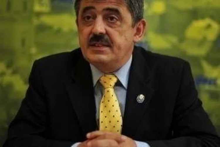 Uioreanu despre scaderea TVA la 5%: "Greseala PDL face parte din harababura de la Guvernare"