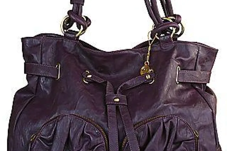 O femeie din comuna clujeana Catcau fura bani din gentile colegilor de serviciu