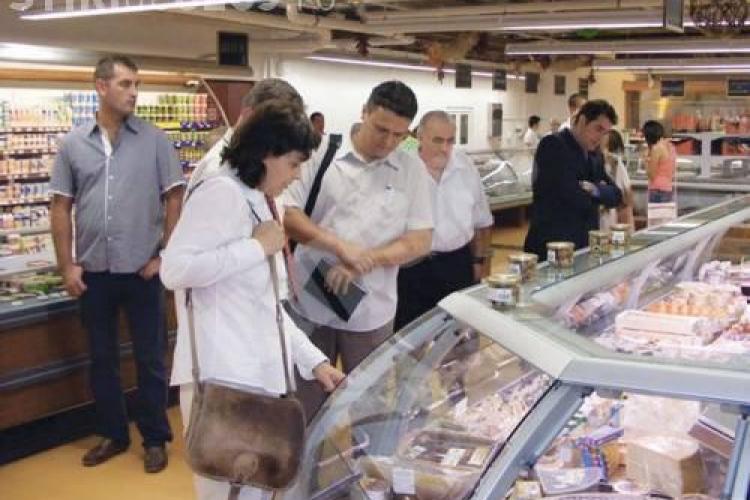 La Cluj au aparut comisari falsi de la Protectia Consumatorilor, care umbla dupa spaga prin magazine