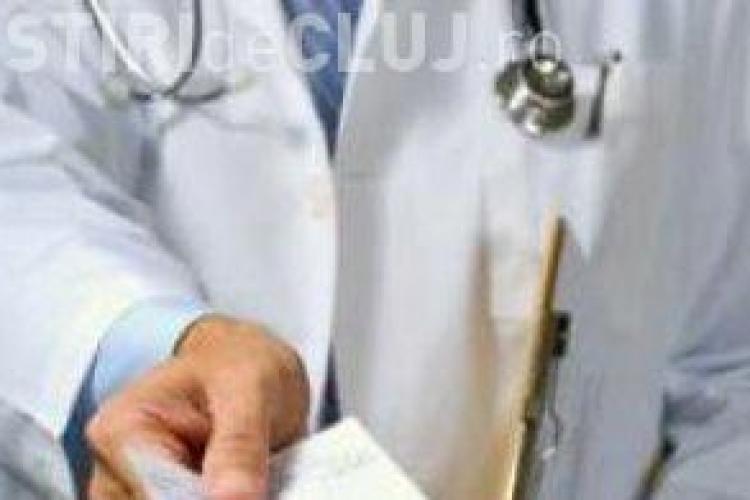 "Politia" concediilor medicale a amendat la Cluj doi medici cu cate 5.000 de lei