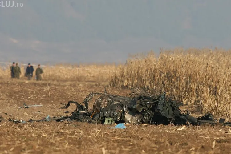 Pilotii din MIG -ul prabusit la Campia Turzii au fost identificati dupa verighete si telefoanele mobile - EXCLUSIV