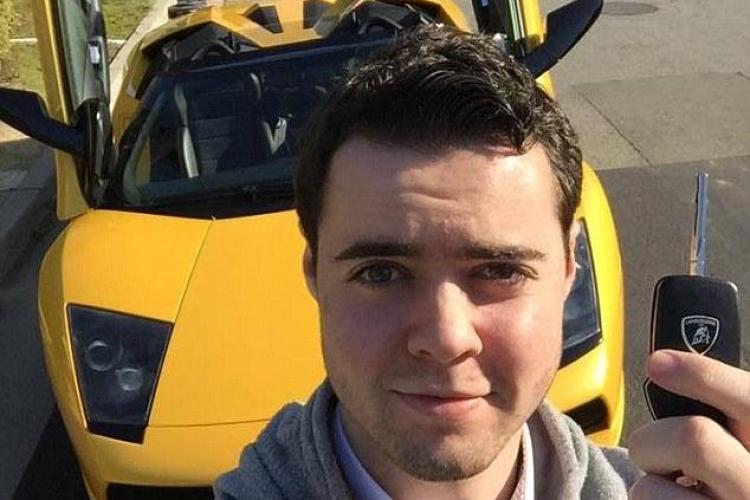 Cum a ajuns un tânăr de 21 de ani să câștige 1.000 de dolari pe zi, plimbându-se cu mașini