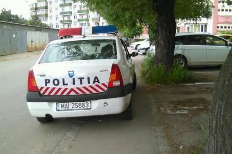 Polițiștii către o mămică din Cluj: ”Hai marș!” - FOTO