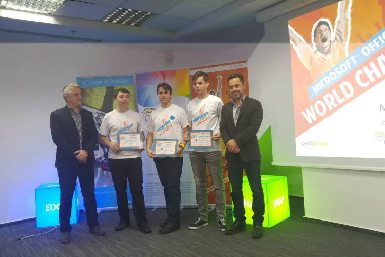 Elev clujean calificat la o competiție internațională a Microsoft - FOTO