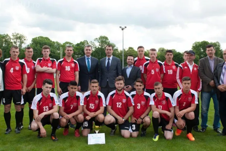 Clujenii au câștigat turneul regional de oină ”Florea Gheorghe”, de la Bistrița - FOTO