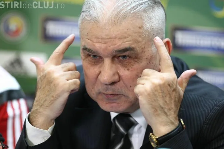 Ce a spus Iordănescu la revenirea în România: Lăsați jucătorii în pace!