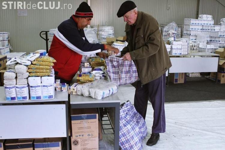 Primăria Cluj-Napoca a început redistribuirea pachetelor de alimente acordate de Primarie