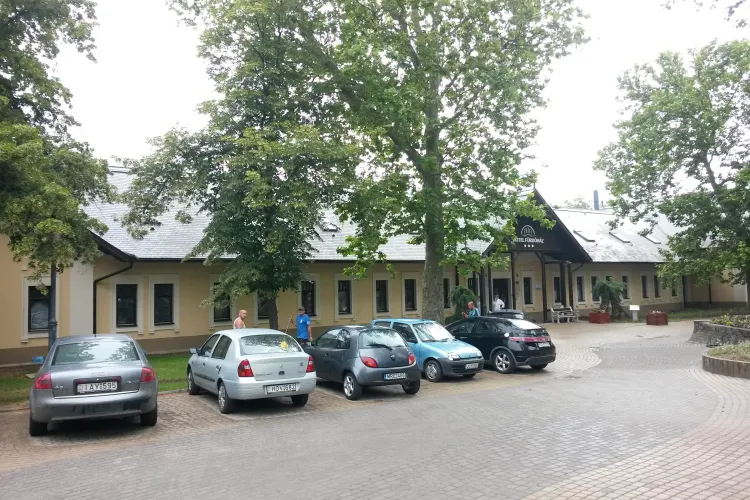 Staţiunea de la Nyíregyháza dă clasă Felixului românesc. Maghiarii au înțeles cum se face turism - FOTO