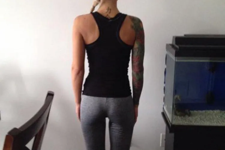 Cum?! Au dat-o afară din sală din cauza bustului - FOTO