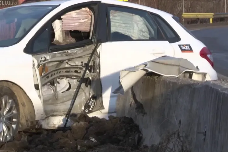 Accident mortal de circulație la Cluj. A lovit parapeții de beton de pe DN 1