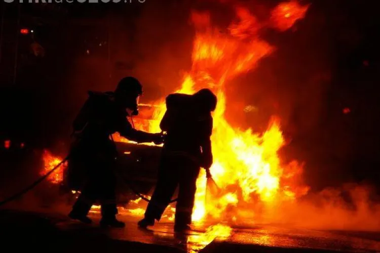 Un magician va face o EVADARE spectaculoasă în Piața Unirii - VIDEO