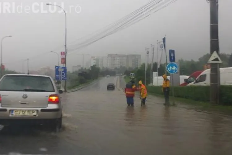 Lac la intrare în Cluj-Napoca dinspre Florești. Situația e neschimbată de ANI DE ZILE - FOTO