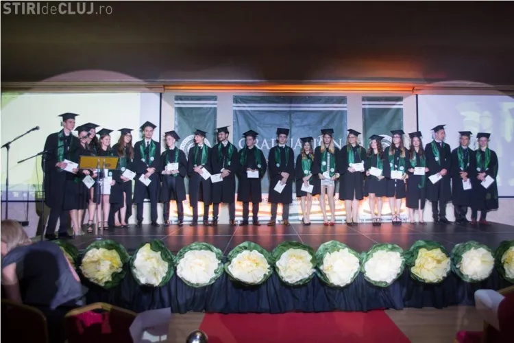 65% din absolvenții Transylvania College vor studia în universități de pe trei continente. Un elev a ales Japonia