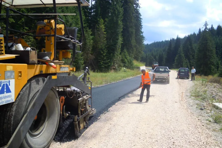 Consiliul Județean Cluj demarează lucrările la trei drumuri