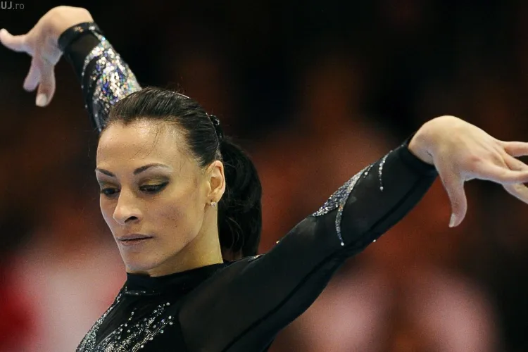 Cătălina Ponor a câștigat la Cluj două medalii de aur în finalele pe aparate de la Campinatele Naţionale