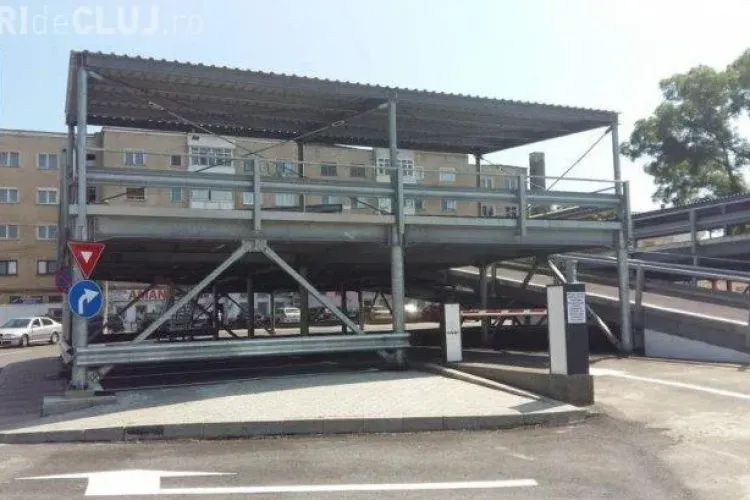 Imagini cu prima parcare modulară din România. Poate fi mutată oriunde - FOTO