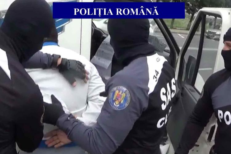 Escroc prins în flagrant la Cluj! Cum își păcălea victimele de pe site-urile de anunțuri FOTO