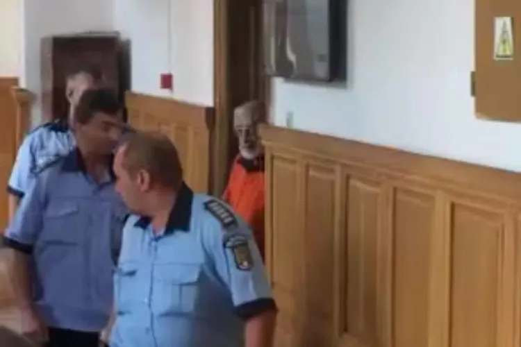 Gregorian Bivolaru a fost adus la Cluj. Este judecat pentru trafic de persoane - VIDEO