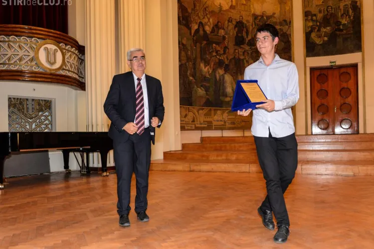 Care este cel mai deștept elev din Cluj-Napoca. A primit Premiul de Excelenţă în Educaţie - FOTO
