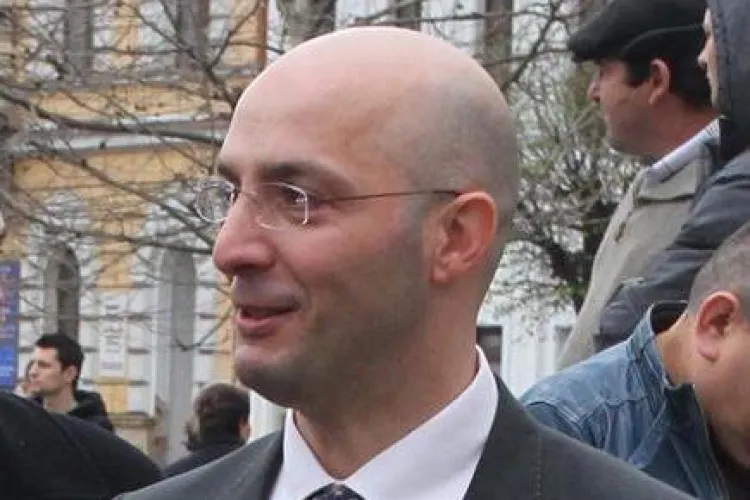 Șeful SIPI Cluj vrea să ajungă adjunct la IPJ Cluj! Ilea primea ”teme” de la omul care aduna șpaga pentru Uioreanu