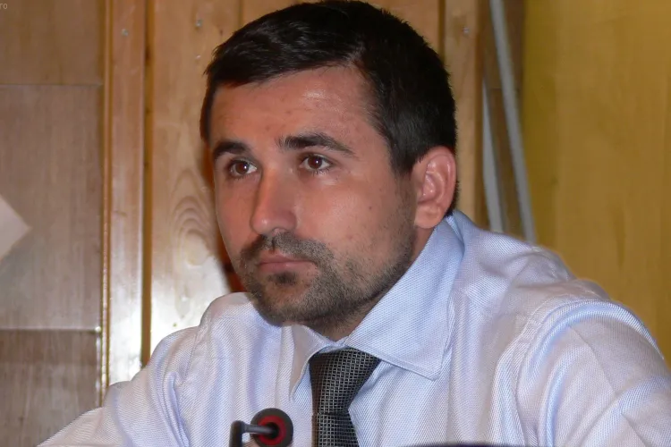 Adrian Gurzău poate fi arestat. Numai plenul Camerei Deputaților îl mai poate SALVA