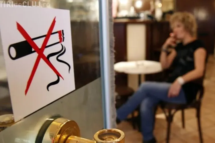 Aurelia Cristea propune schimbarea Legii Antifumat. Fumatul va fi interzis în maşinile personale