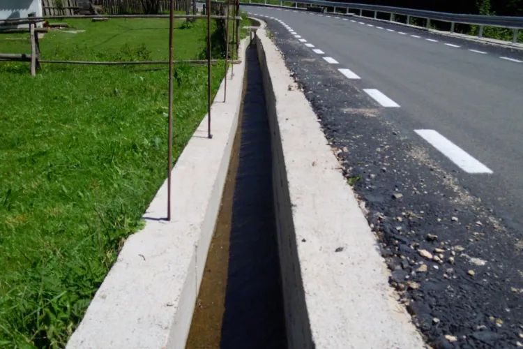 Drumul Ic - Ponor a fost finalizat și dat în folosință - FOTO