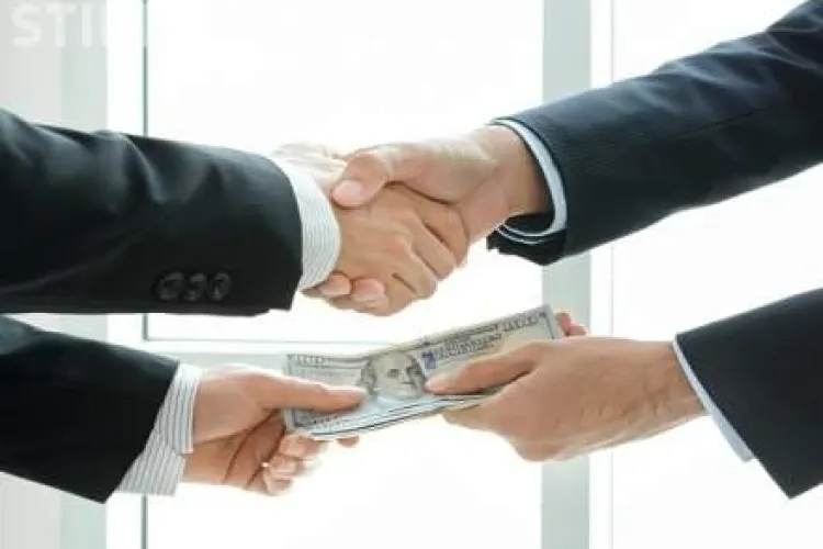 Cluj - Secretarul unei primării reținut pentru 24 de ore. A luat mită