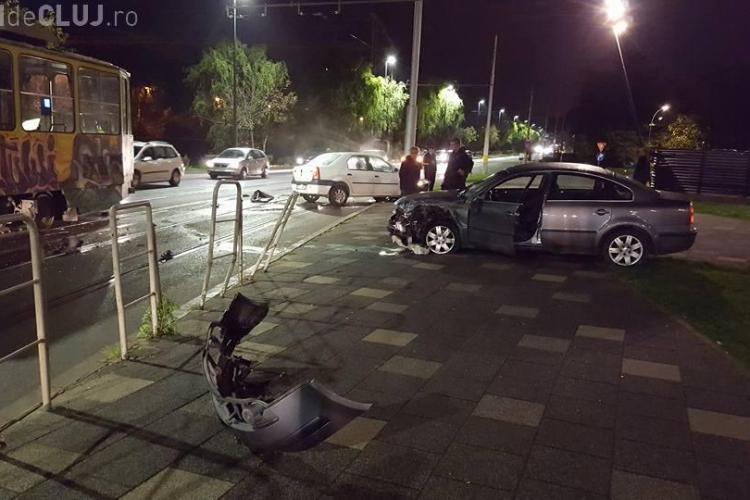 Accident lângă Cluj Arena! Au fost implicate două mașini și un tramvai - VIDEO
