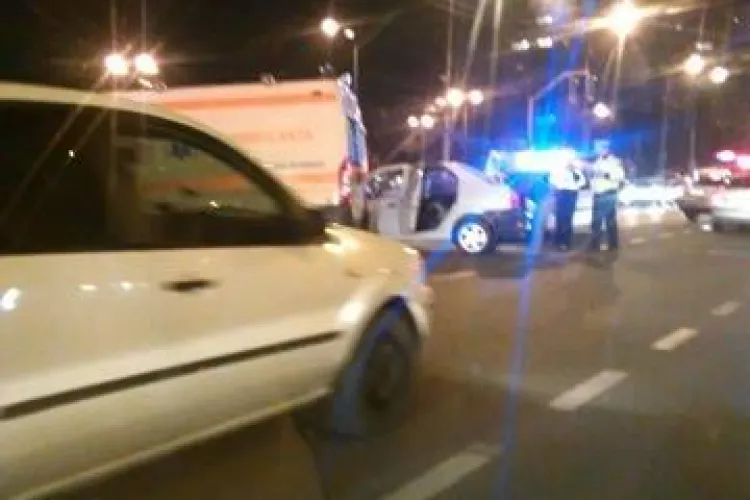 Accident grav în Mărăști, la intersecția străzilor București și Fabricii - FOTO